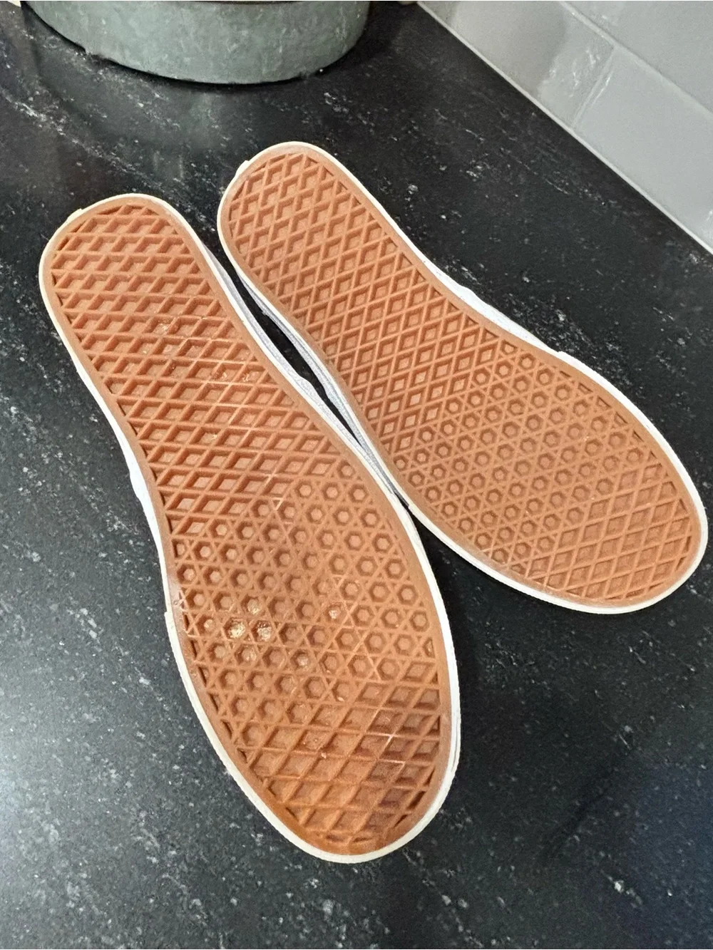 Vans excellent pre